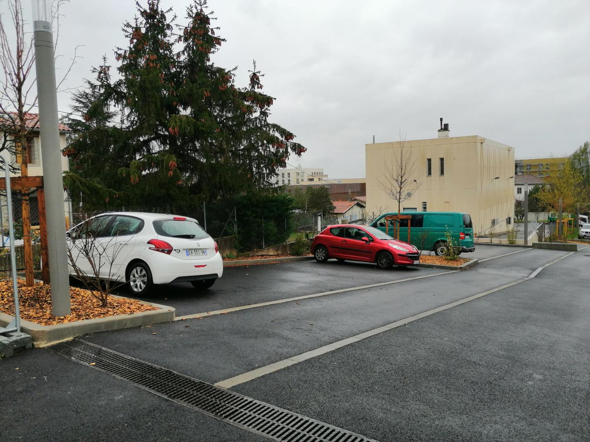 Maison "Le Figuier" Trevoux Climatisee Exterior photo